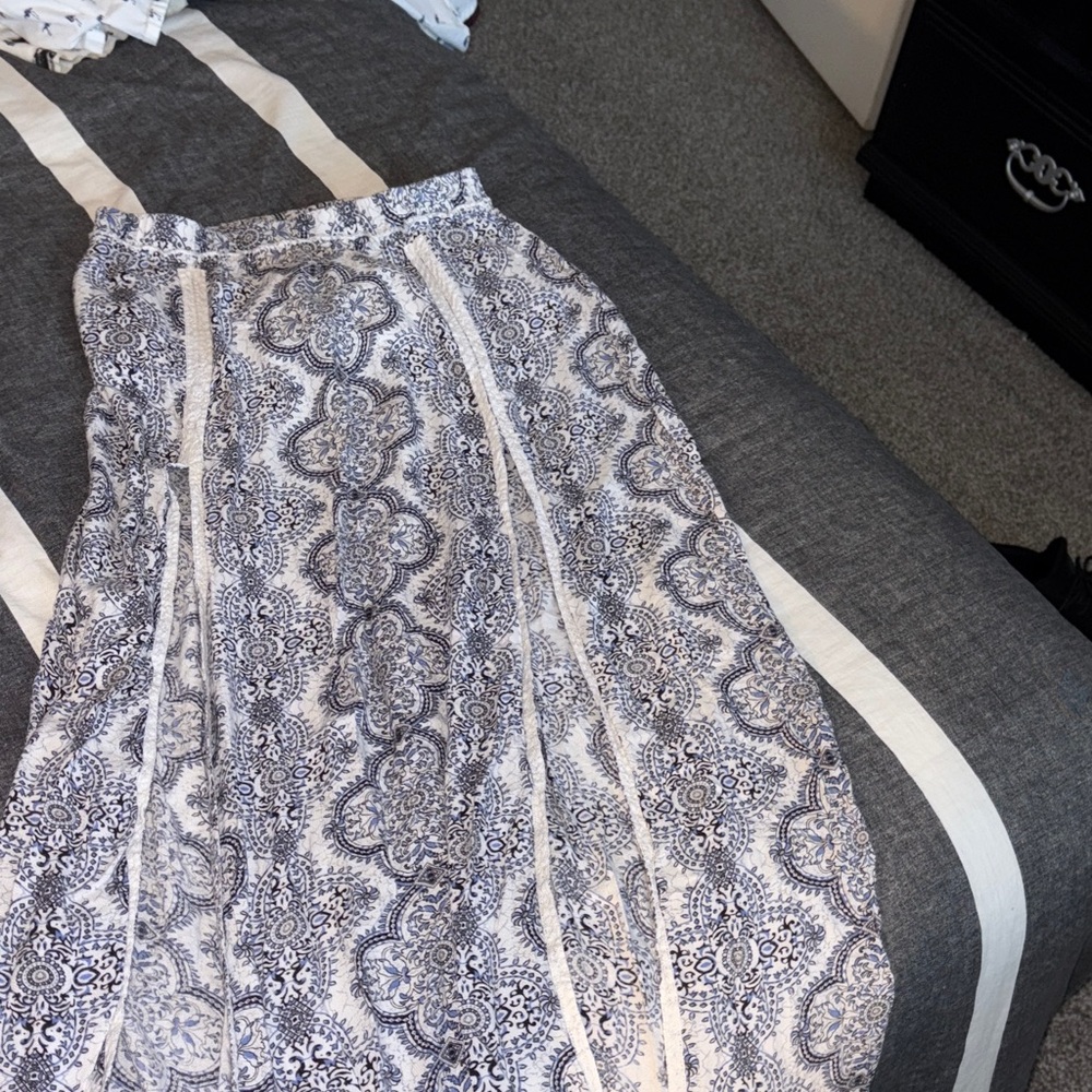 Elegant Blue and White Patterned Skirt